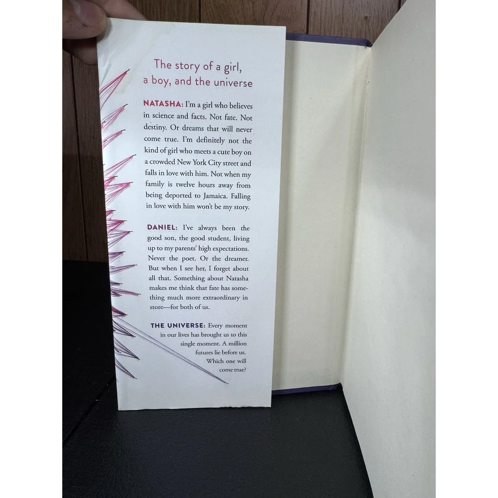 The Sun Is Also‎ a Star (Yoon, Nicola) - Hardcover By Yoon, Nicola - VERY GOOD